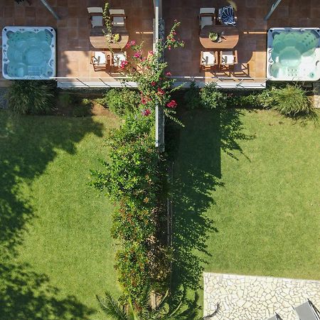 Klaritz Luxury Suites Ласси Экстерьер фото
