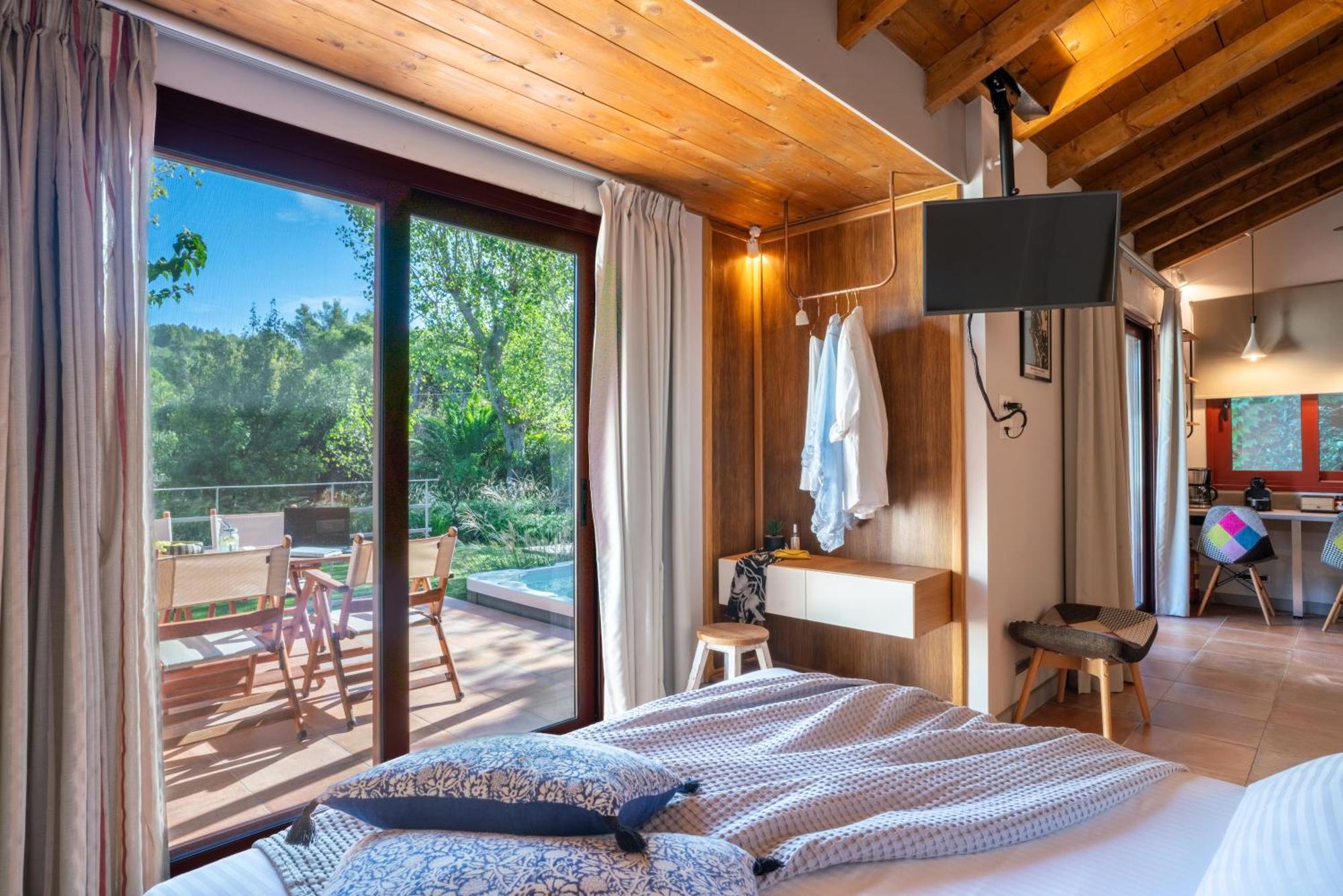 Klaritz Luxury Suites Ласси Экстерьер фото